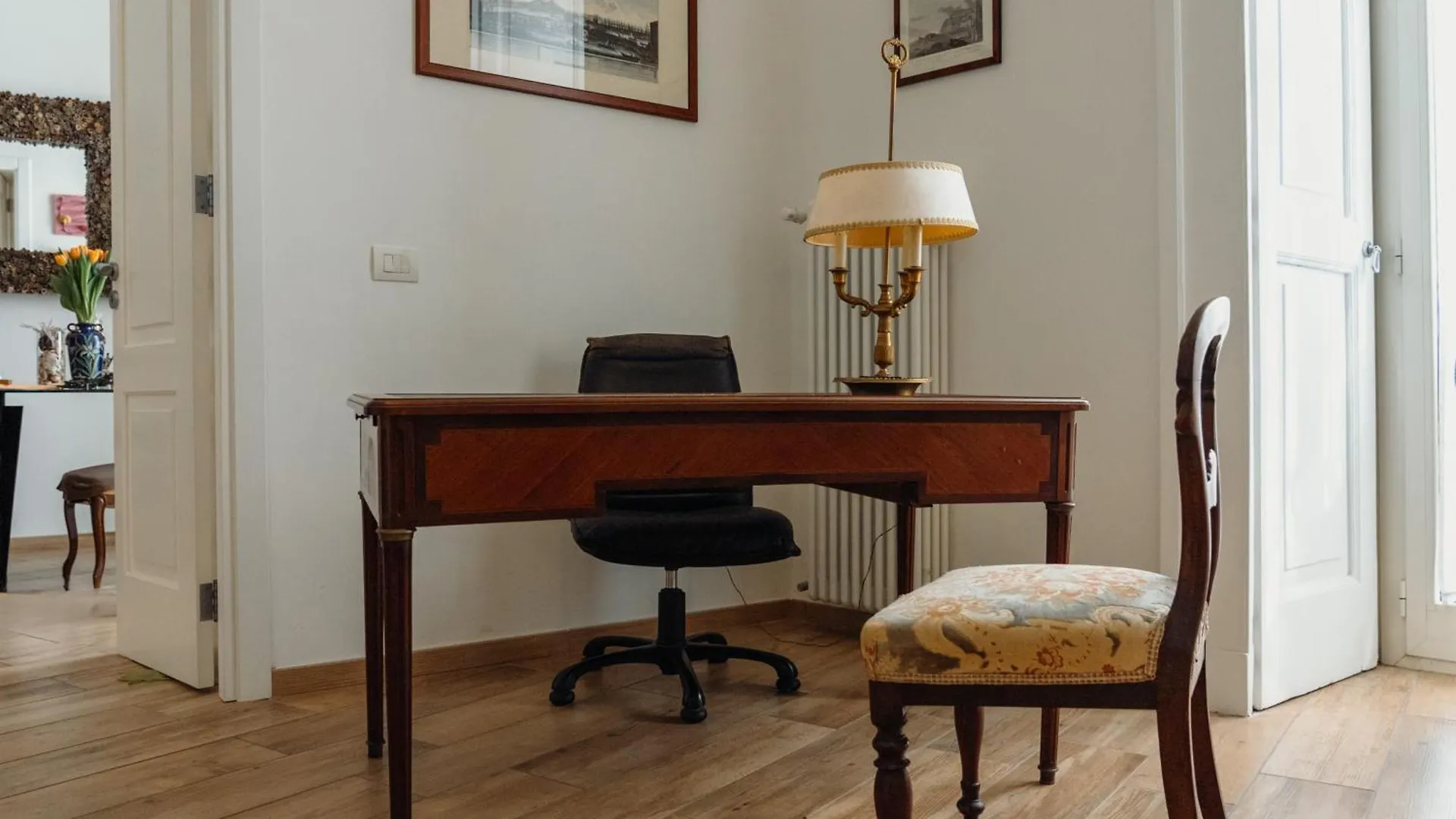 Lo Specchio Dei Papiri Bed & Breakfast Naples 0*,